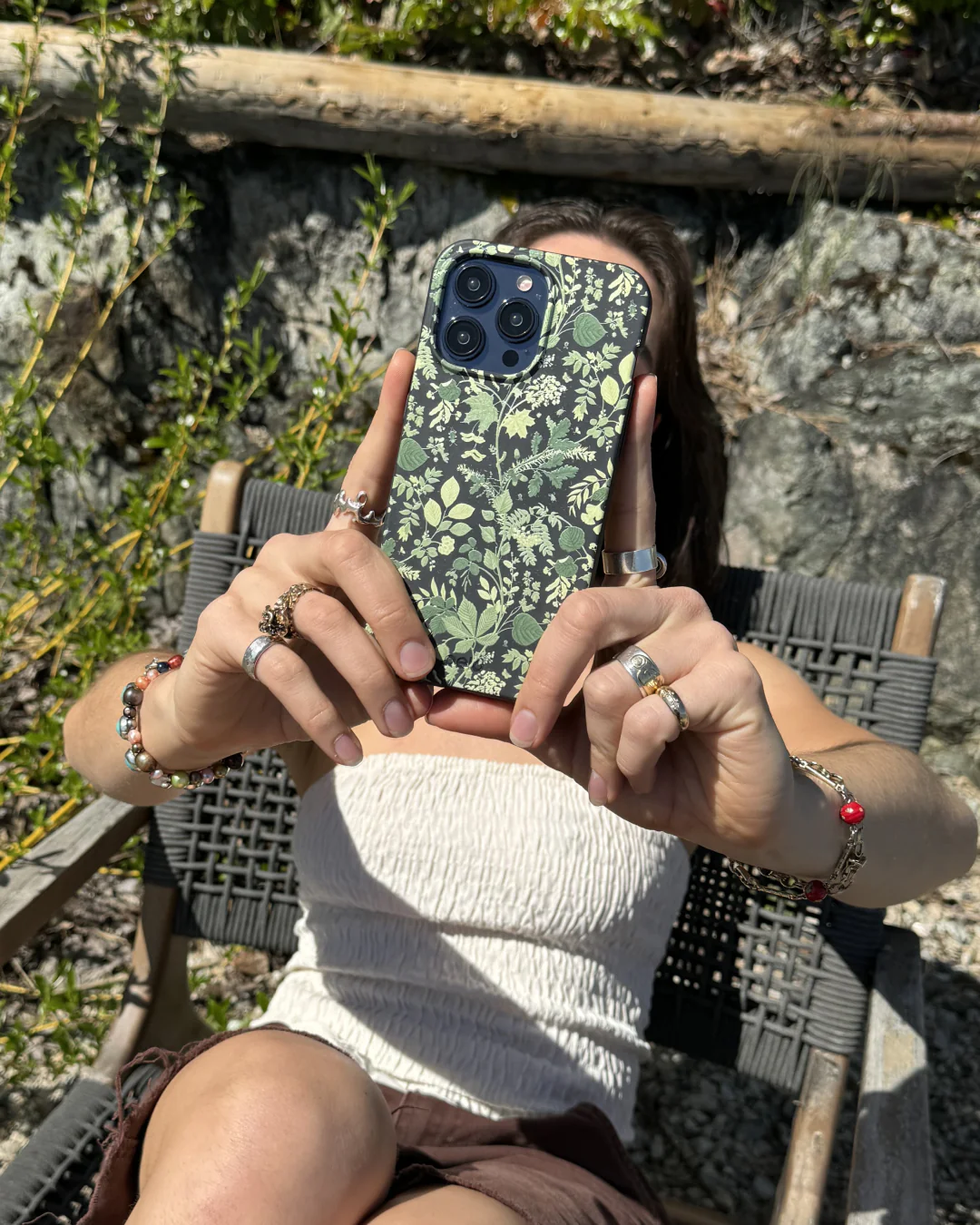 Black Evergreen iPhone 17 Case - Image 2