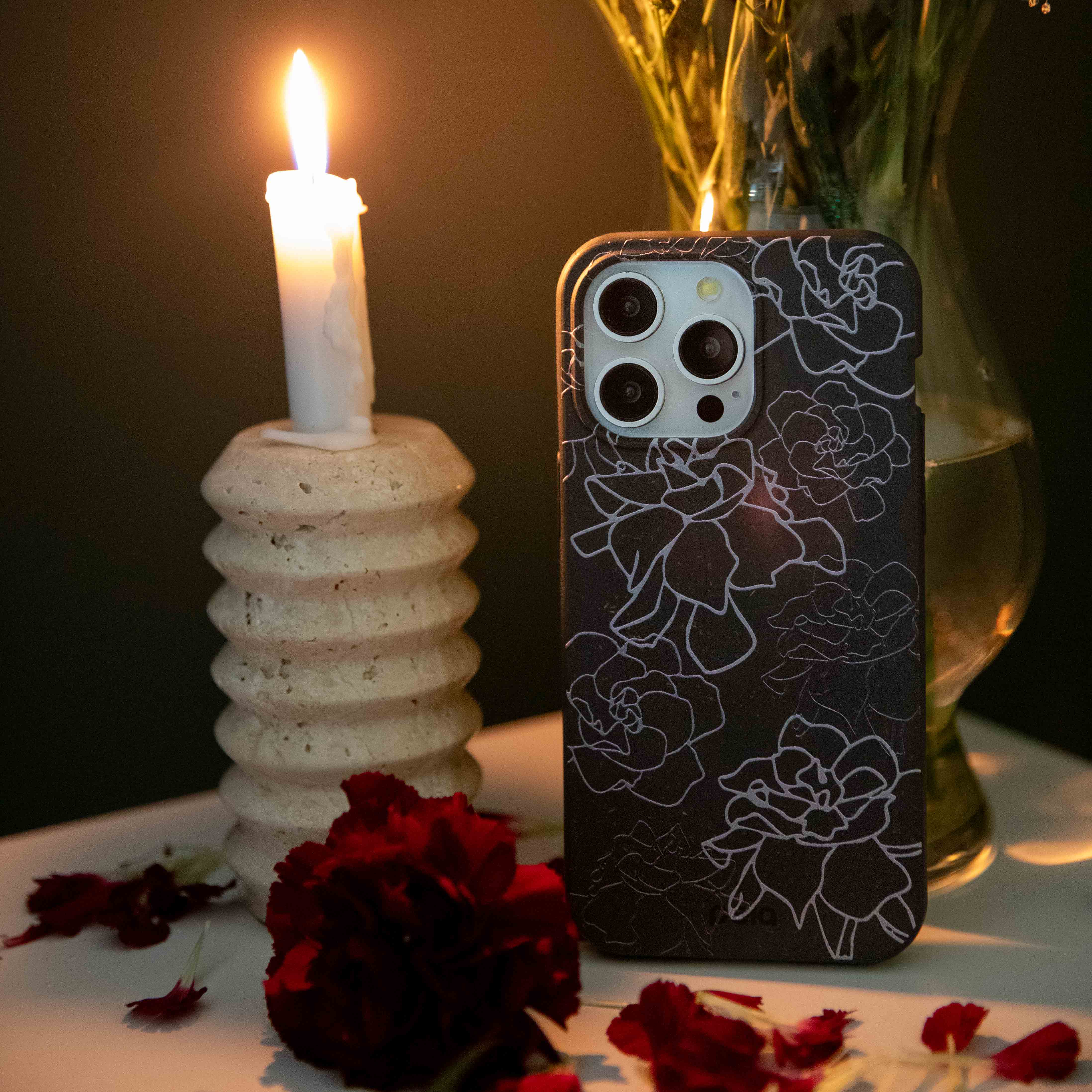 Black Gardenia Lines Samsung Galaxy S23+(Plus) Case - Image 2