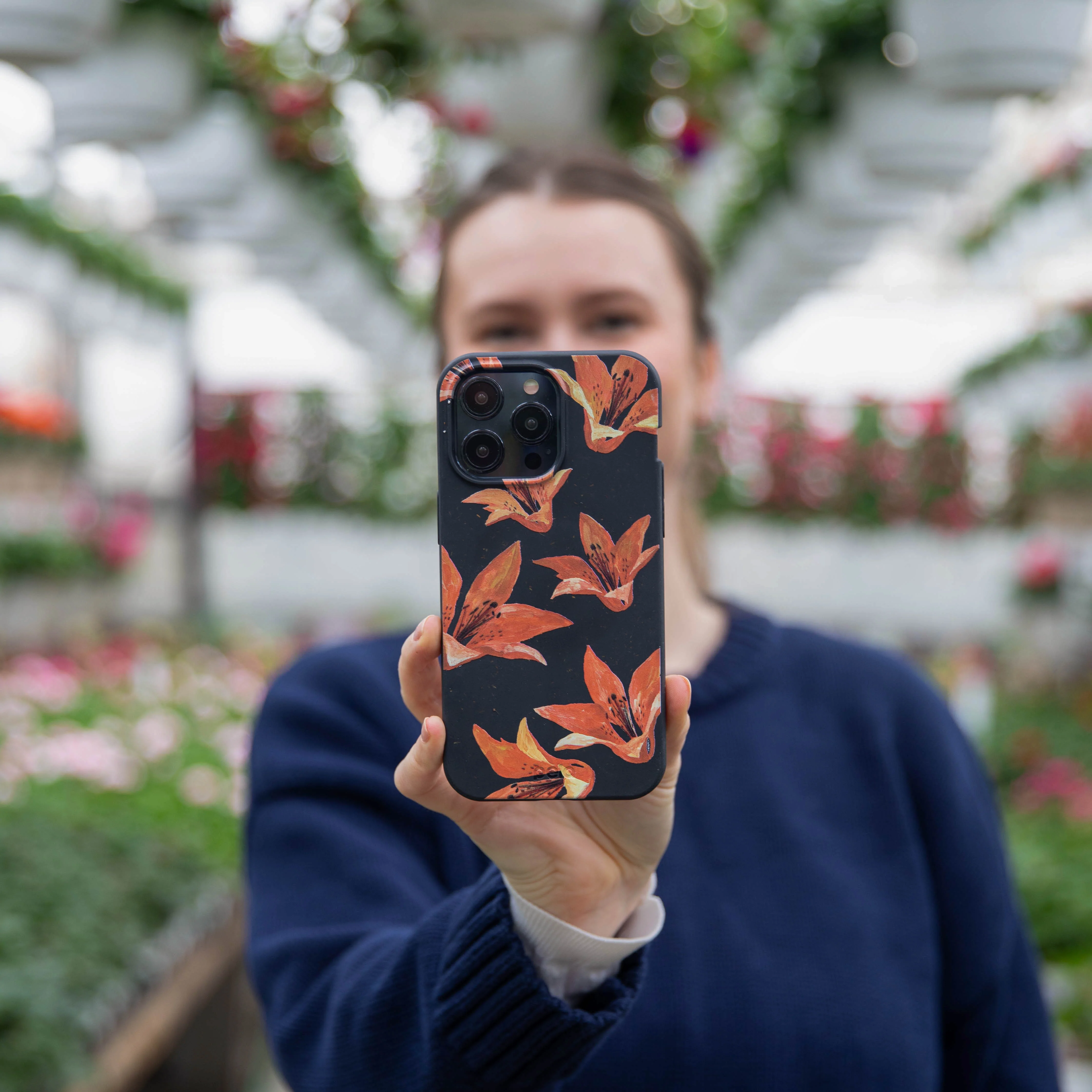 Black Tiger Lily Google Pixel 7 Pro Case - Image 2