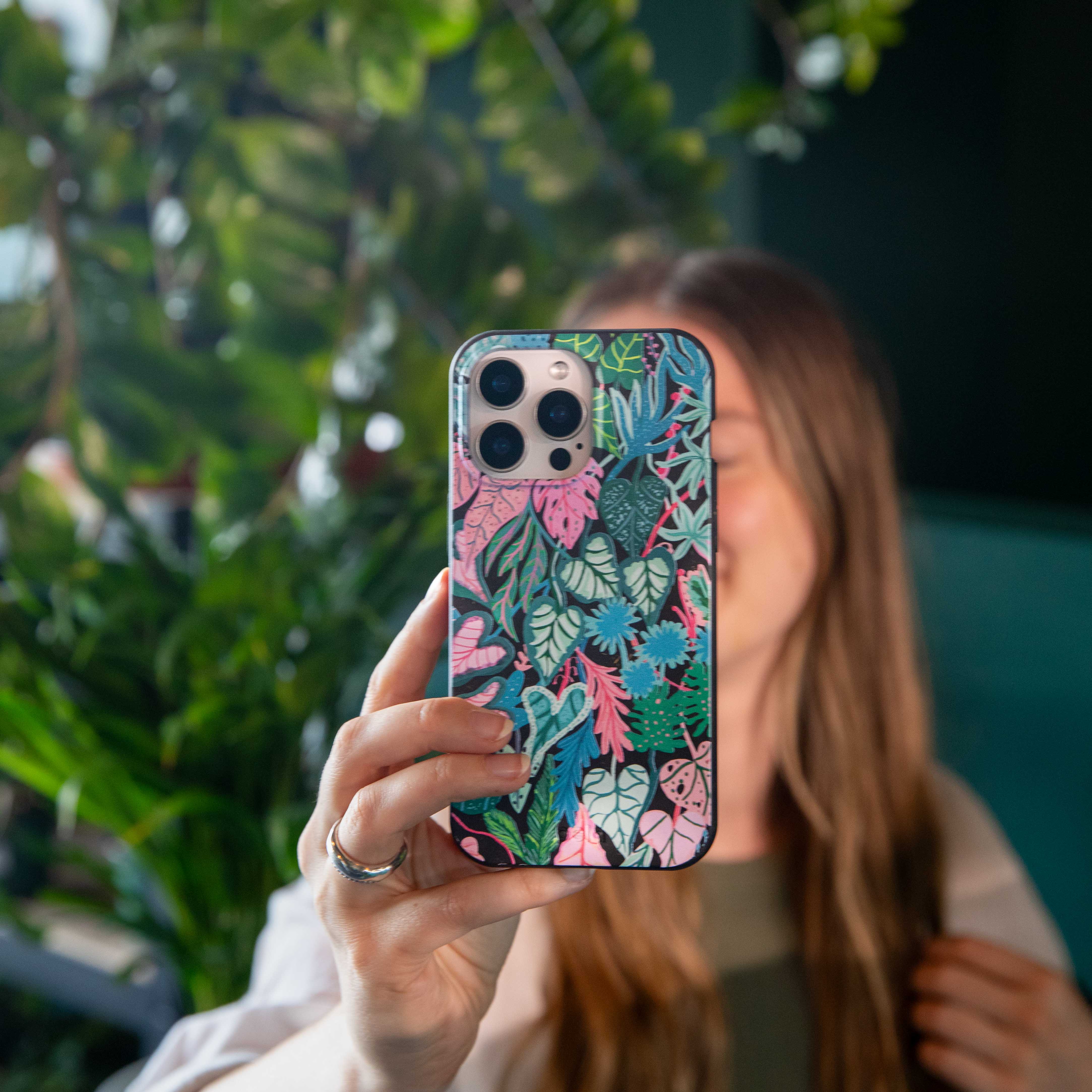 Black Tropic Noir iPhone 14 Plus Case - Image 6