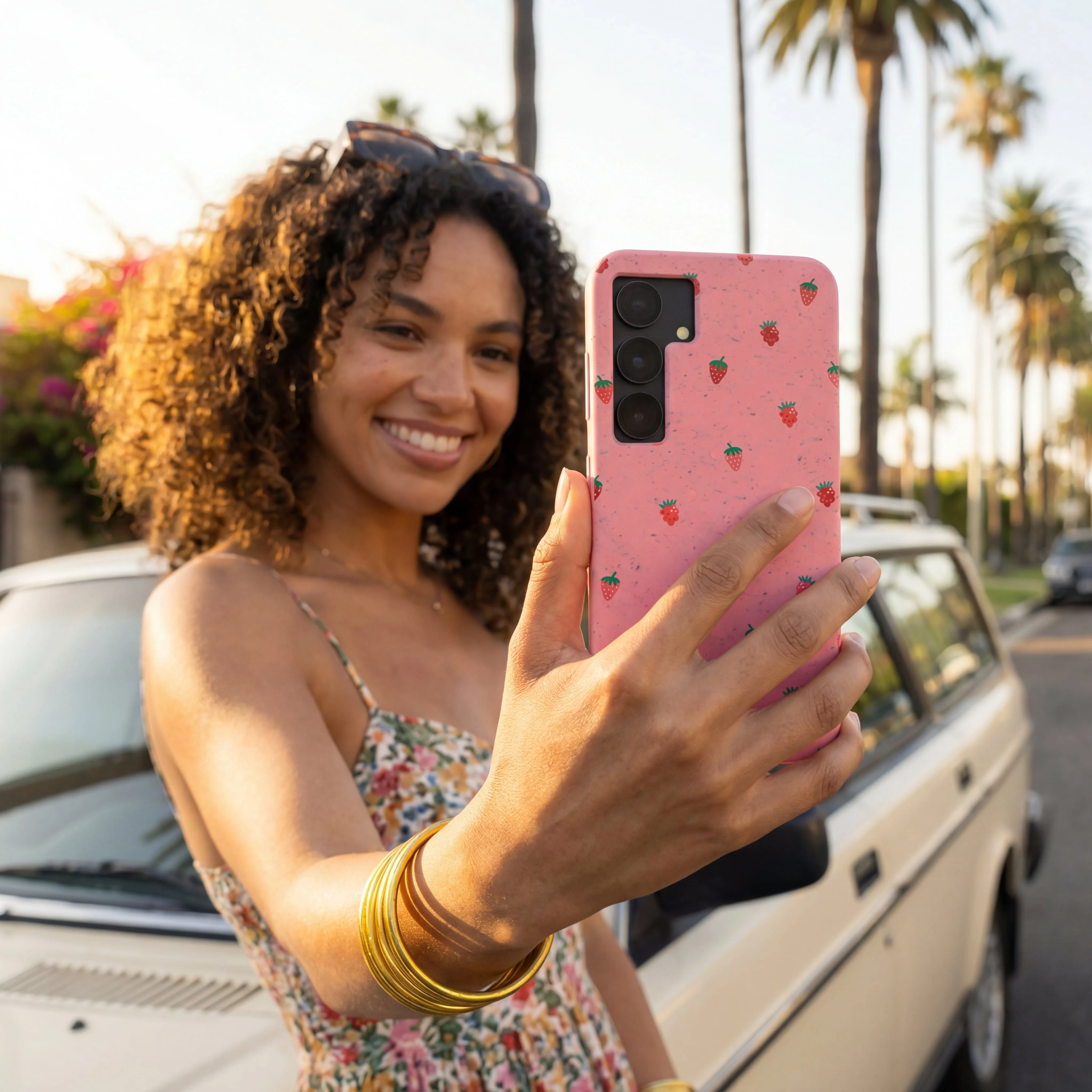 Bubblegum Pink Summer Berries Samsung Galaxy S25 Case - Image 2