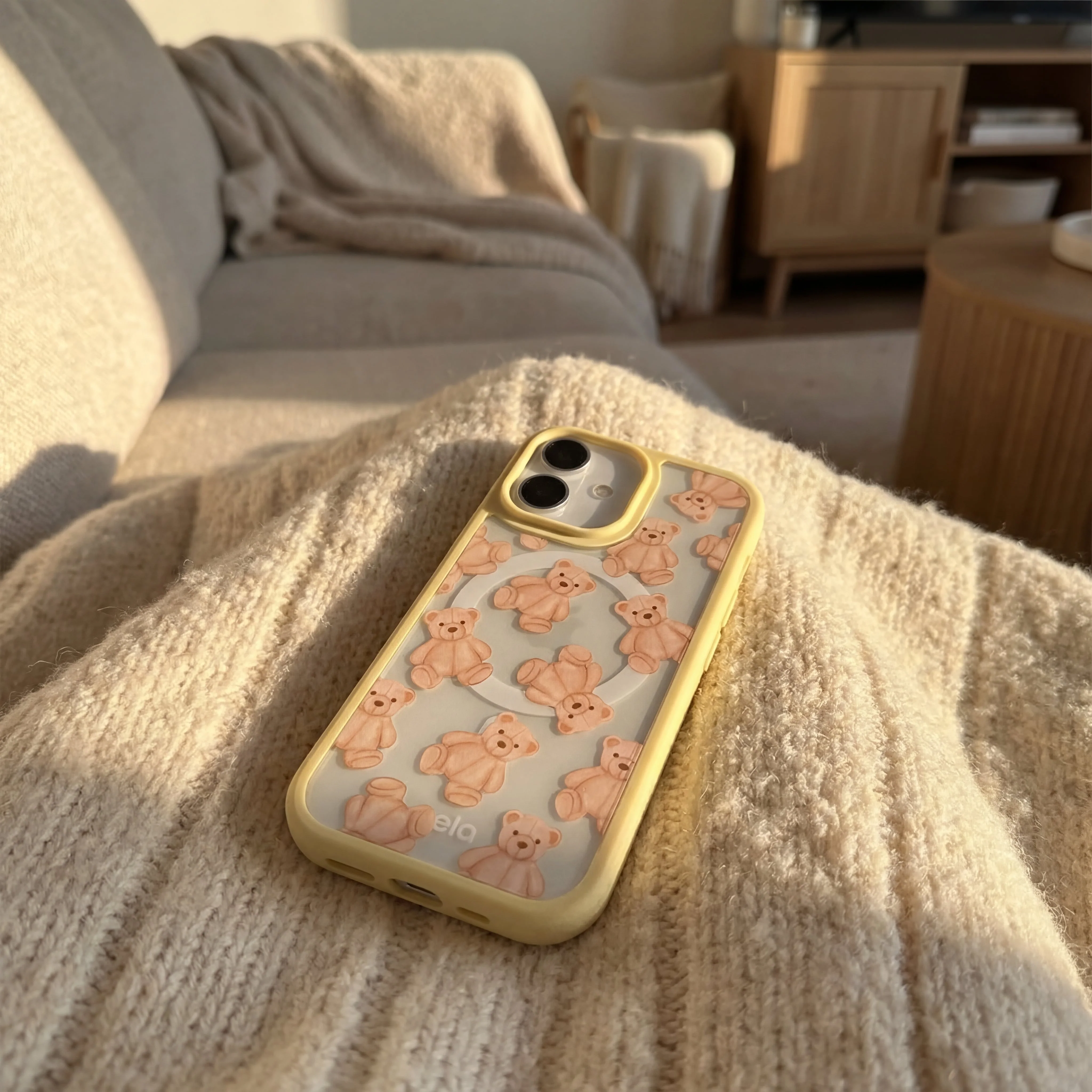 Clear Teddy Love iPhone 17 Case With Sunbeam Ridge (MagSafe included) - Image 2