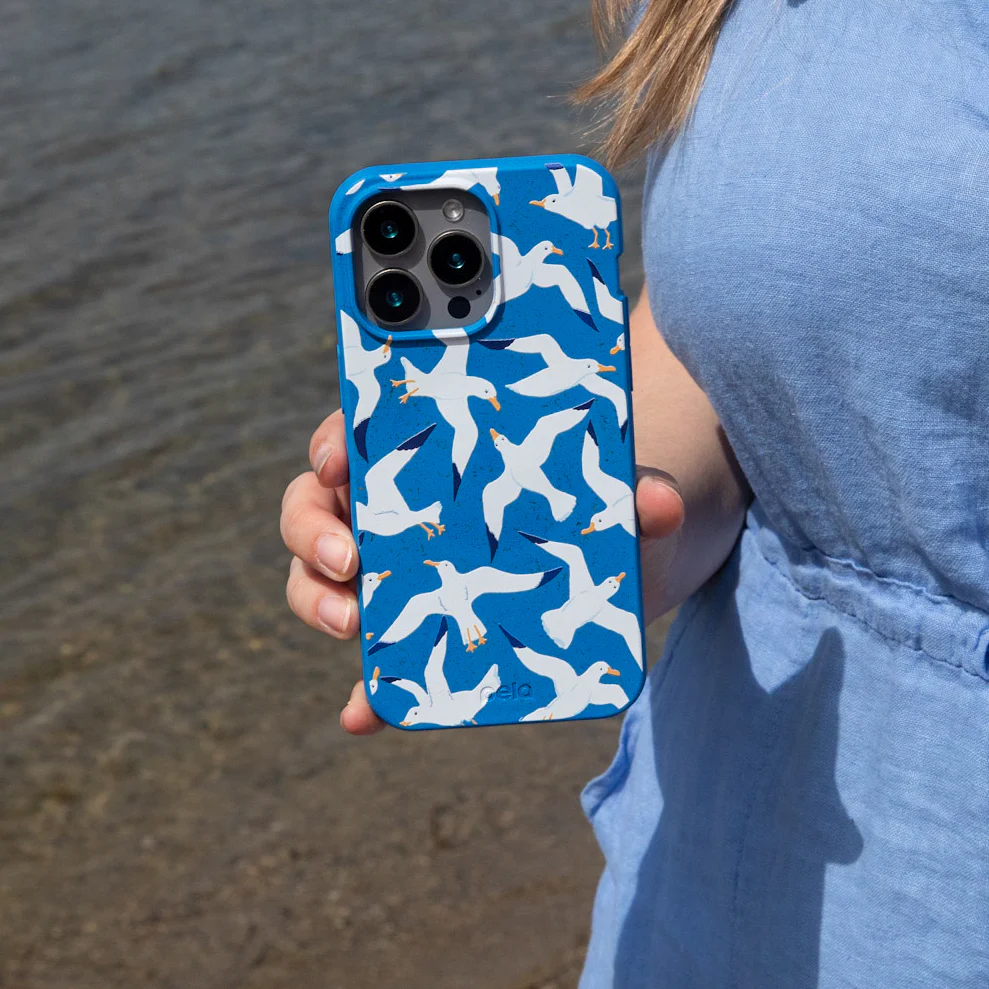 Electric Blue Seagulls Google Pixel 7 Case - Image 6