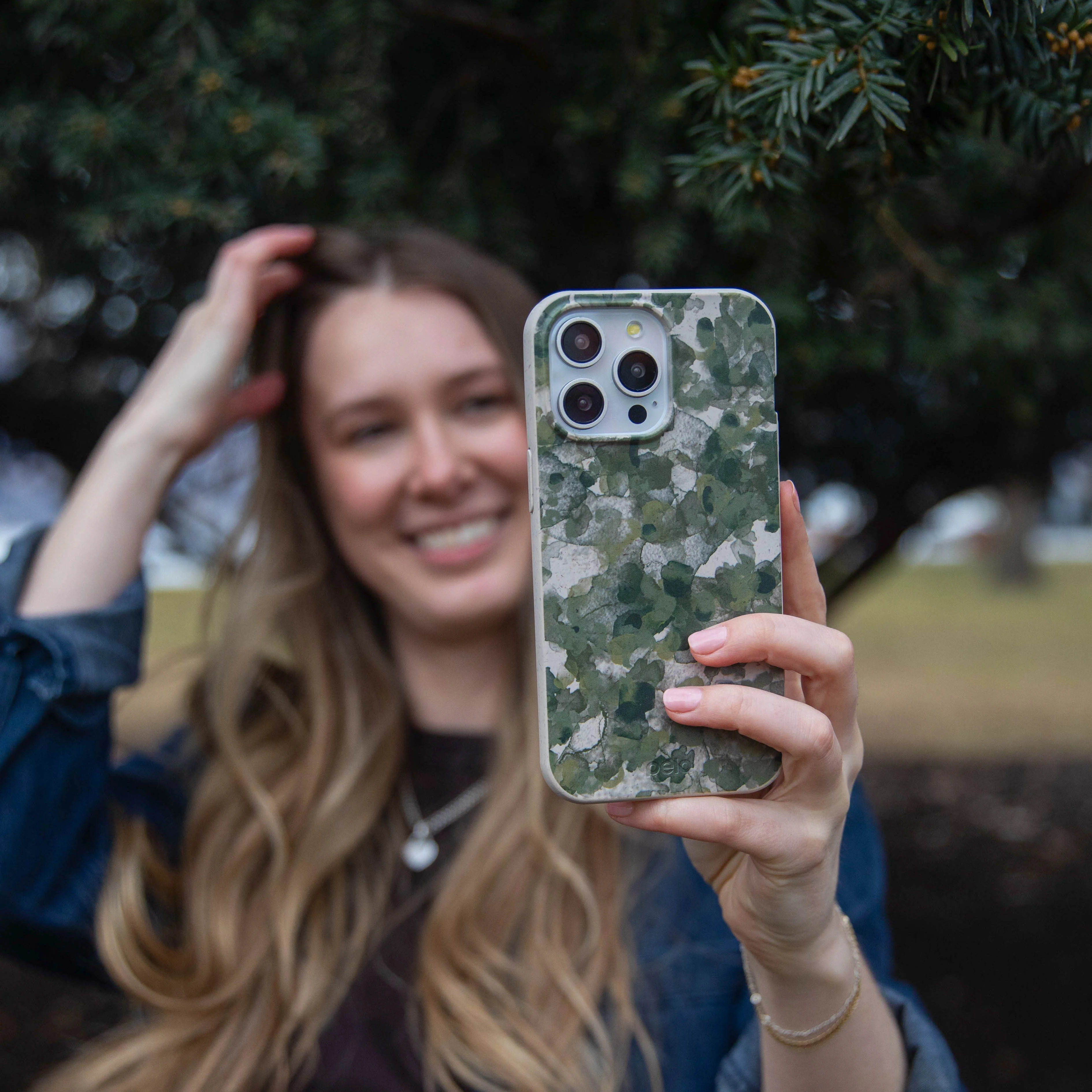 London Fog Foliage Camo iPhone 14 Case - Image 9