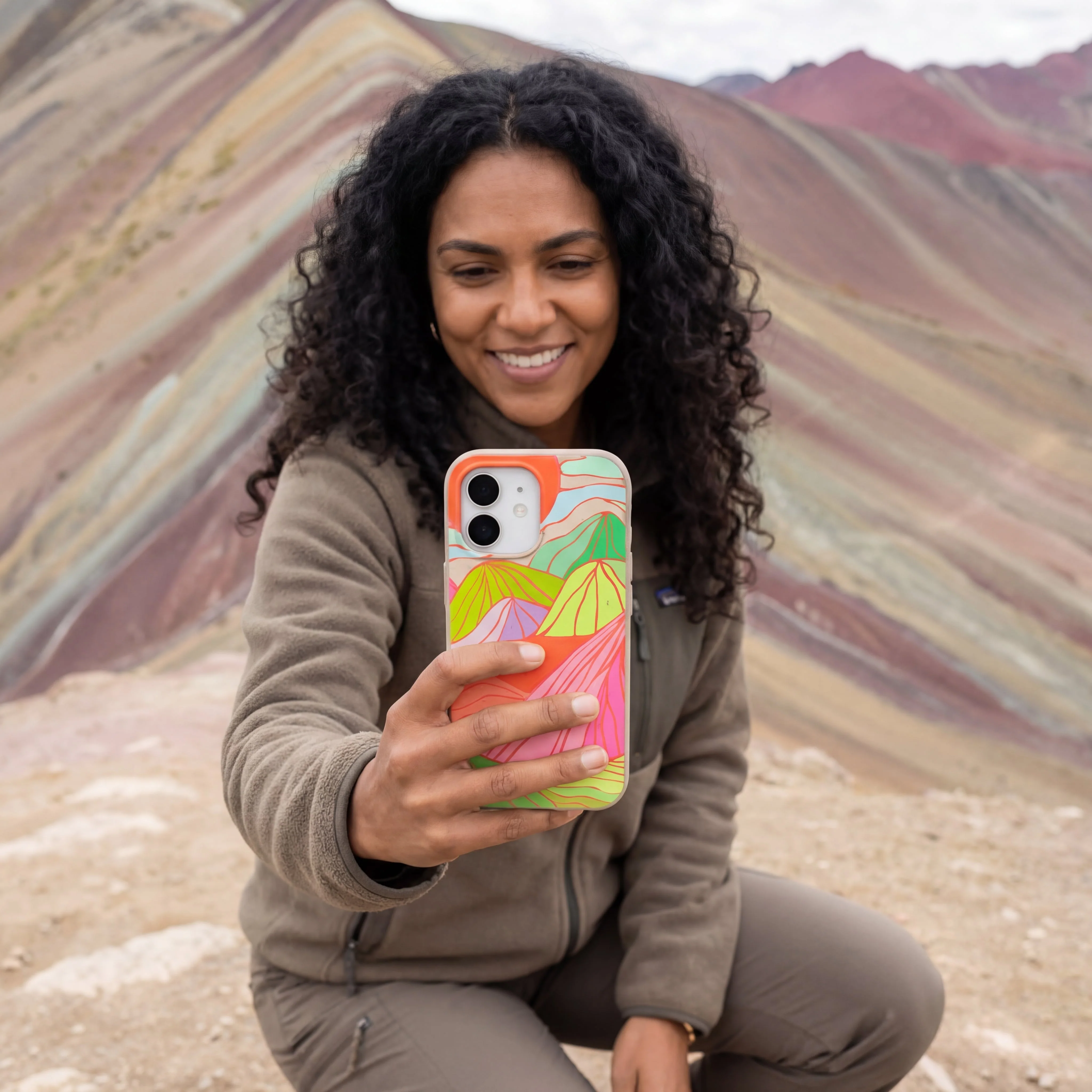 Seashell Chromatic Peaks iPhone 17 Case - Image 2