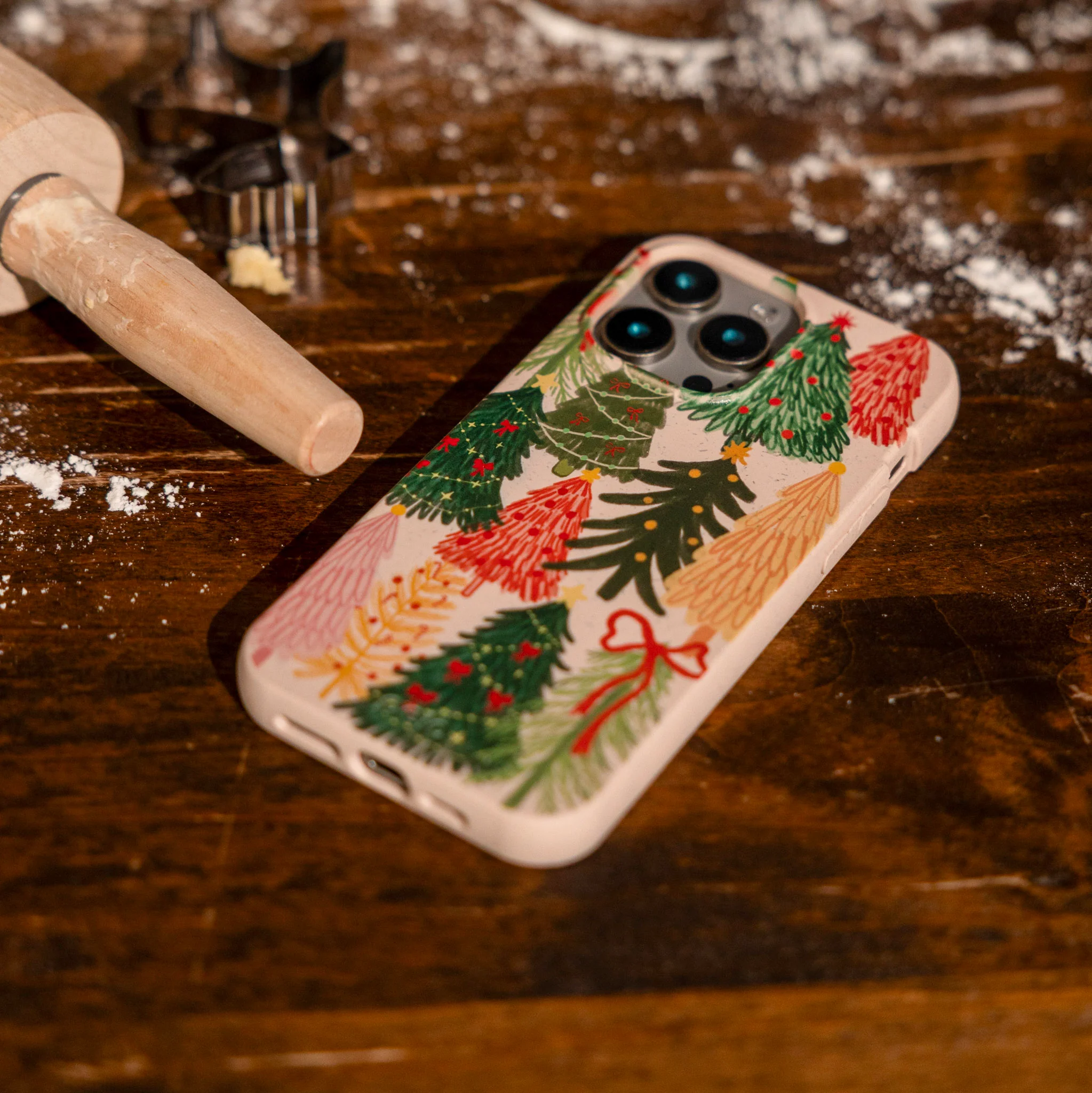 Seashell Festive Trees iPhone XR Case - Image 6
