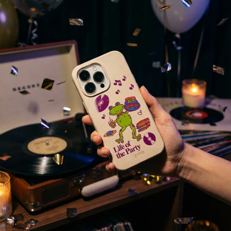 Seashell Frog Party Google Pixel 7 Pro Case - Image 2